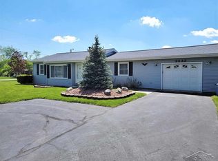 3433 Schust Rd, Saginaw, MI 48603