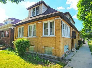 2424 E 93rd St, Chicago, IL 60617