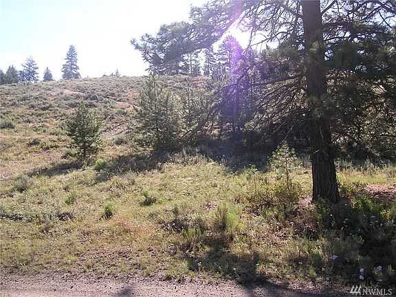 4th image of 110 Aspen Way
