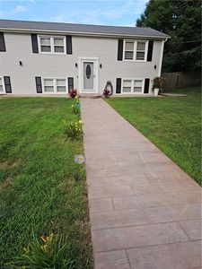 34 Kulas Rd, West Warwick, RI, 02893