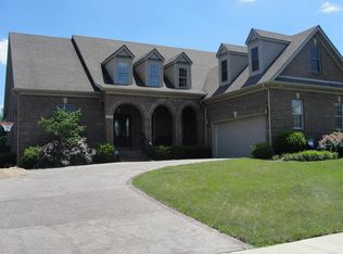 1209 Birmingham Ln, Lexington, KY 40513