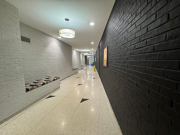 4th image of 3950 N Lake Shore Dr APT 317C