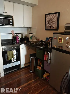 Rented by REAL New York | media 16