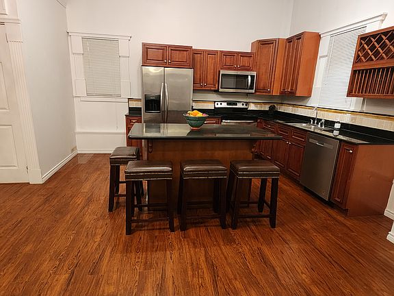 2nd image of 21 Ash St APT 4