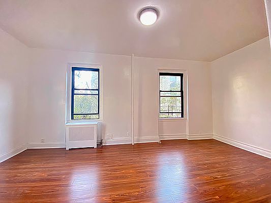 3rd image of 21-47 33rd St APT 4A