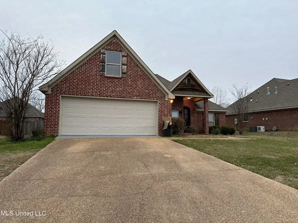 119 Woodridge Dr, Pearl, MS 39208