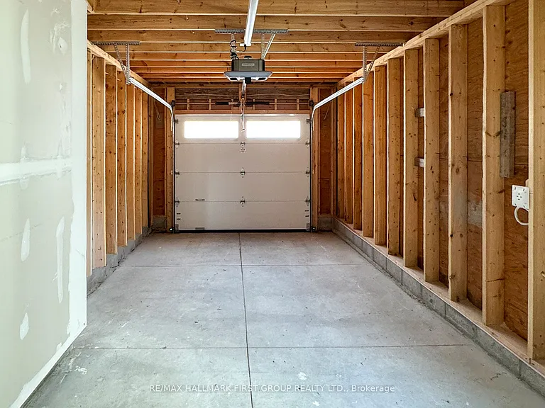 19 West St N #7 — Photo 21