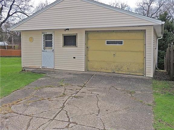2nd image of 82 N Covington Dr