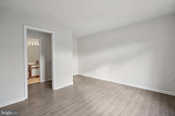 9564 Cannoneer Ct — Photo 2