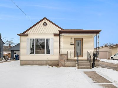1804 S Van Buren St, Bay City, MI, 48708