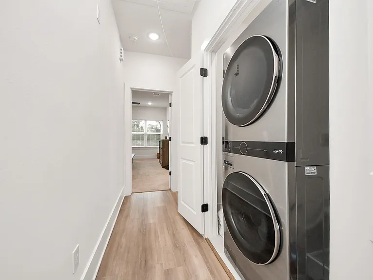 901 Lehman St #D — Photo 19