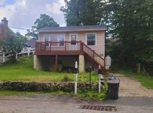 215 W End Ave, Hopatcong, NJ 07843