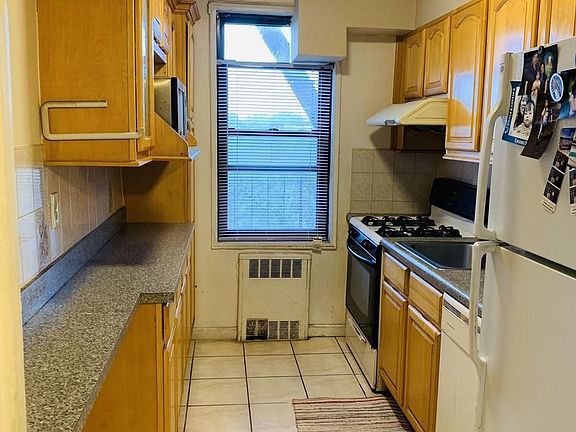 5th image of 150-20 71st Ave APT 4G