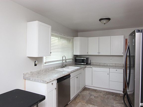 4th image of 2513 W Barker Ave