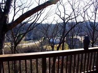 2237 Ridgley Woods Dr, Chesterfield, MO 63005