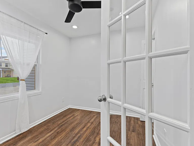 7752 Brandenburg Way — Photo 9