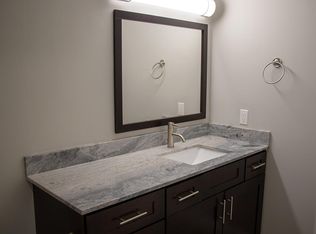 1502 Weymouth Cir APT 308, Westlake, OH 44145