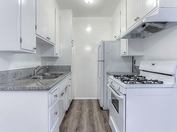Model unit- Vacant units may slightly differ