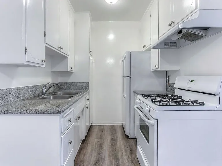 Model unit- Vacant units may slightly differ