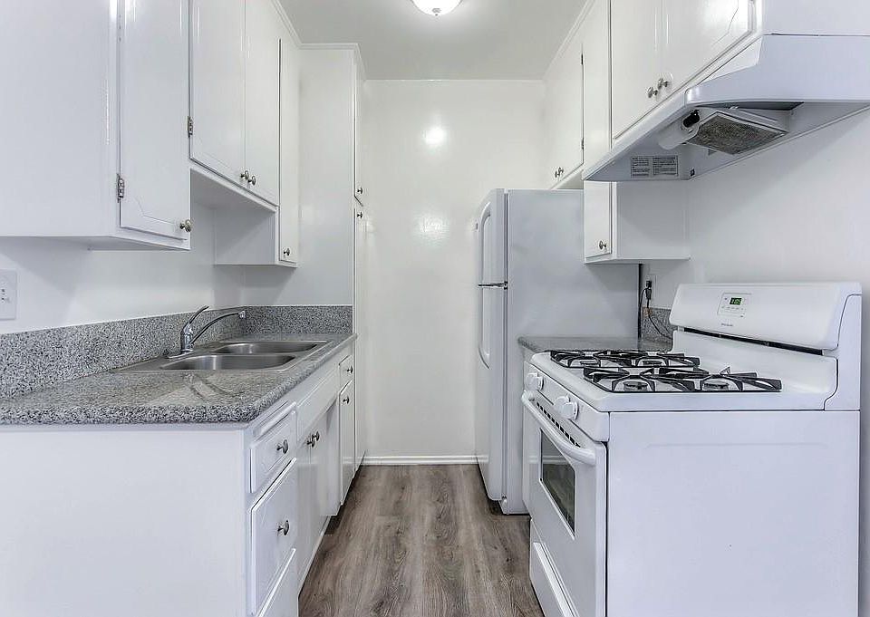 Model unit- Vacant units may slightly differ