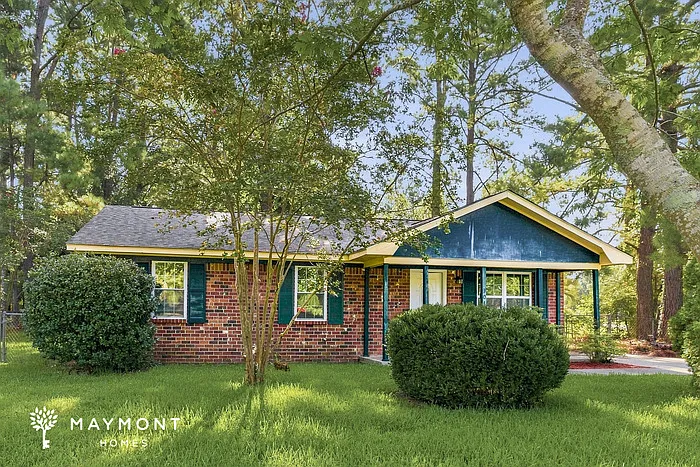301 Bluebell Ave