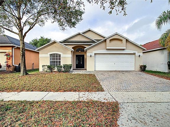 2nd image of 1638 Lalique Ln