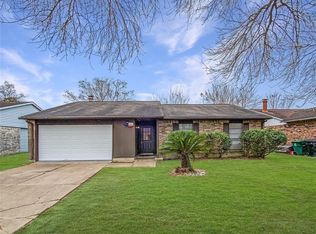 5106 Shadowridge Dr, Houston, TX 77053