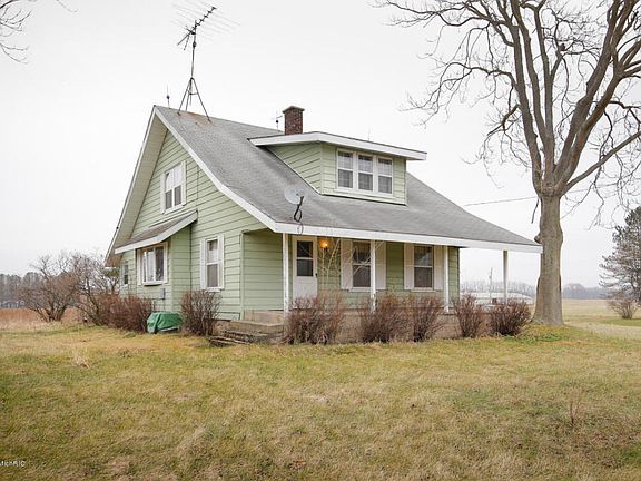 2nd image of 31898 29th St