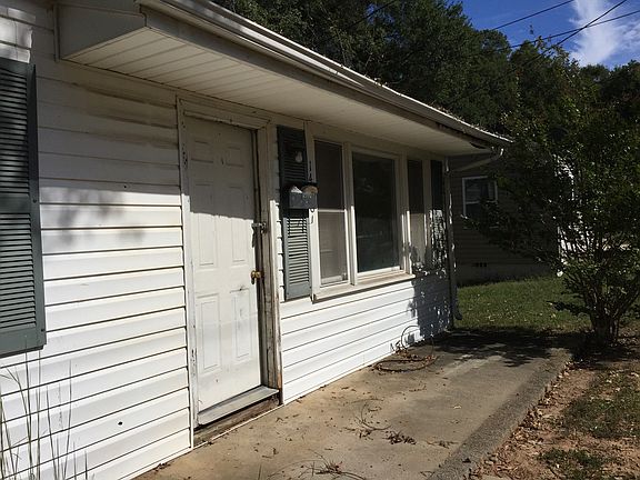 2nd image of 1416 Essex St