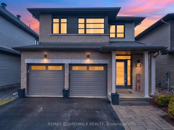 38 Thunderbolt St, Ottawa, ON K2V 0L9
