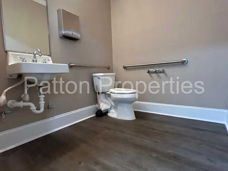 1308 Pulaski St - Inside CoC - R09009-09-12 — Photo 11