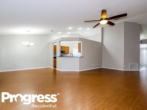 4th image of 10624 Walker Vista Dr