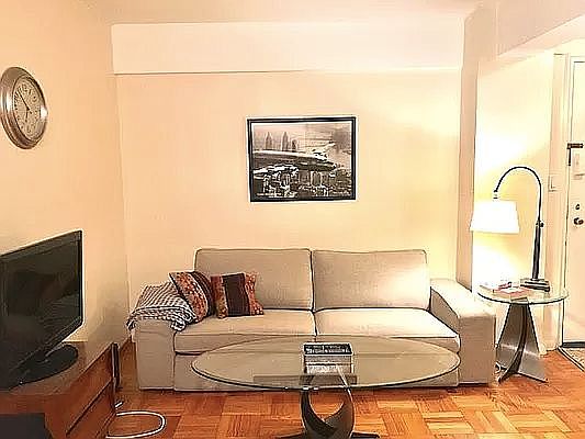1st image of 140 E 56th St APT 3