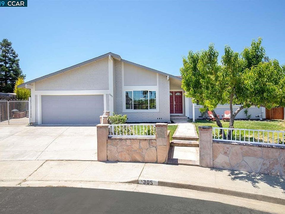 1st image of 305 San Simeon Pl