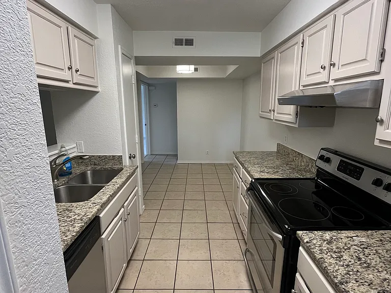 9107 S Urbana Ave #5-F — Photo 9