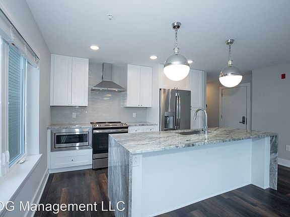 4th image of 817 N 20th St Floor 3