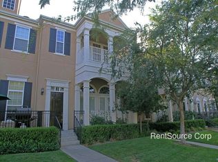 24016 Bridgeport Ln UNIT 40, Santa Clarita, CA 91355