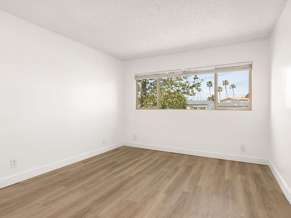 2401 Seaside St #309
