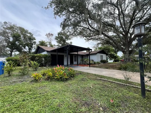 7703 W Hiawatha St, Tampa, FL 33615
