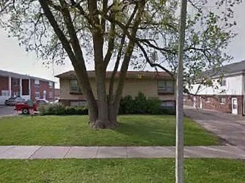 1st image of 1880 Lilac Ln APT O