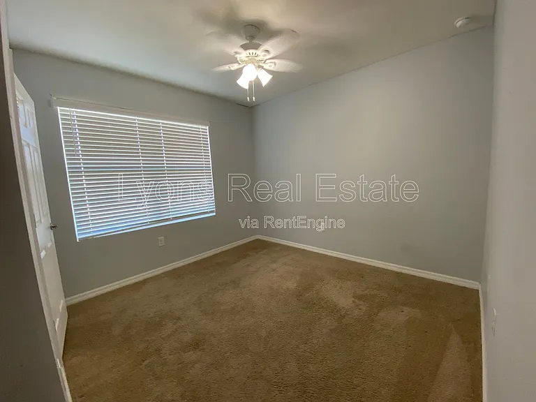 3425 Cancun Ct — Photo 11