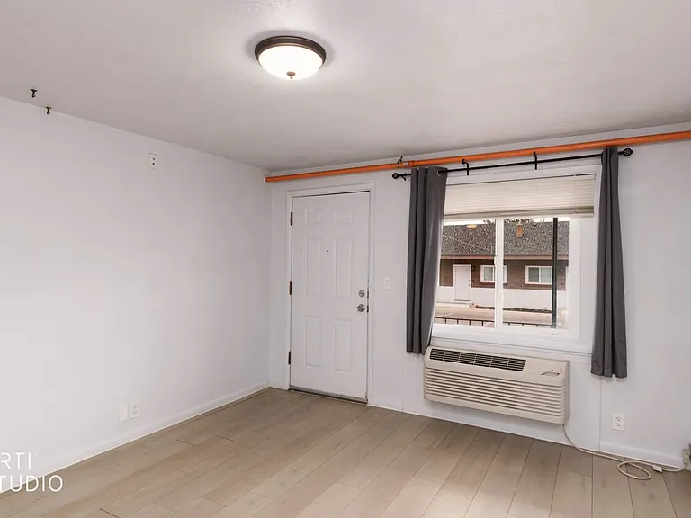 190 S Main St #39 — Photo 7