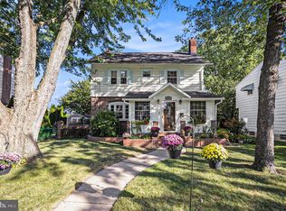 1942 Forrest Ave, Morton, PA 19070