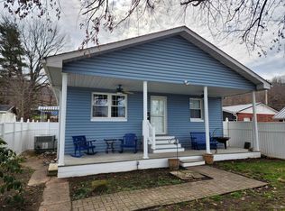 3411 Chase St, Huntington, WV 25704