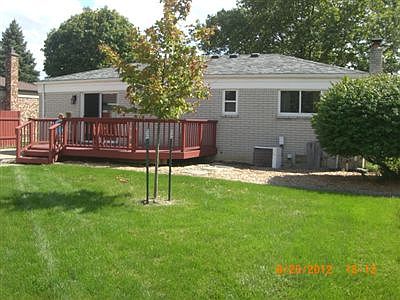 3rd image of 2319 Camilla Dr