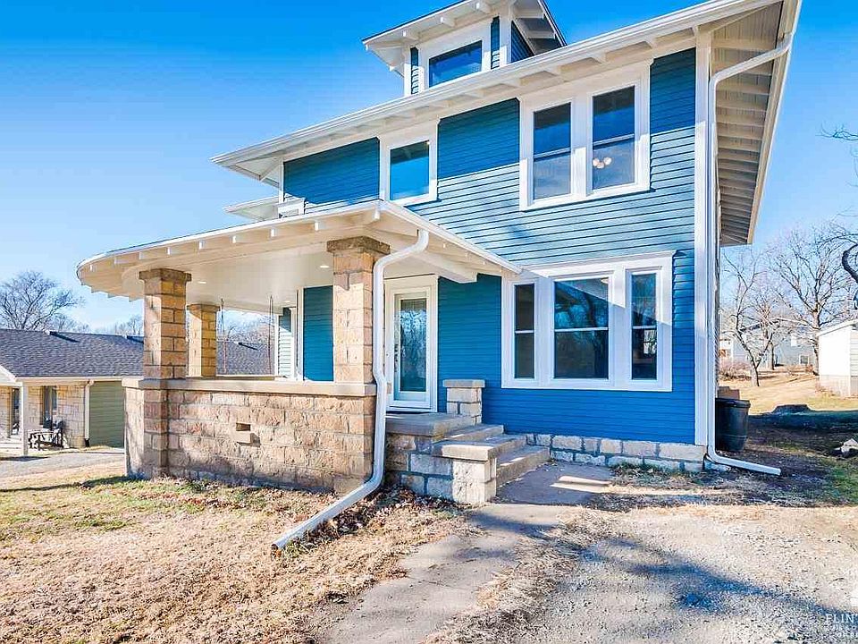 617 Leonard St, Onaga, KS 66521 Zillow