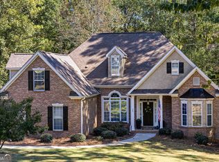 25 Lyndhurst Way, Sharpsburg, GA 30277