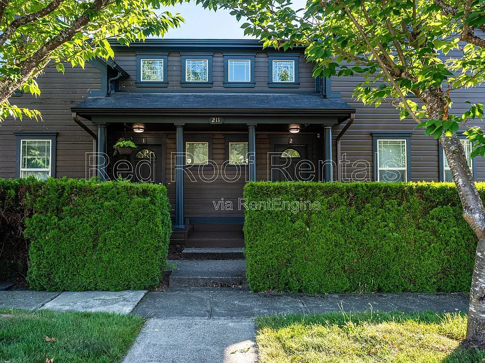 211 Varner Ave NE #2