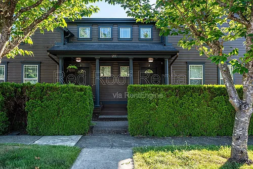 211 Varner Ave NE #2 Photo 1