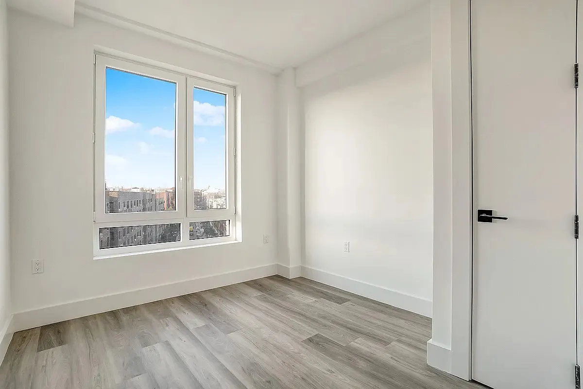 1634 Church Avenue — Photo 4